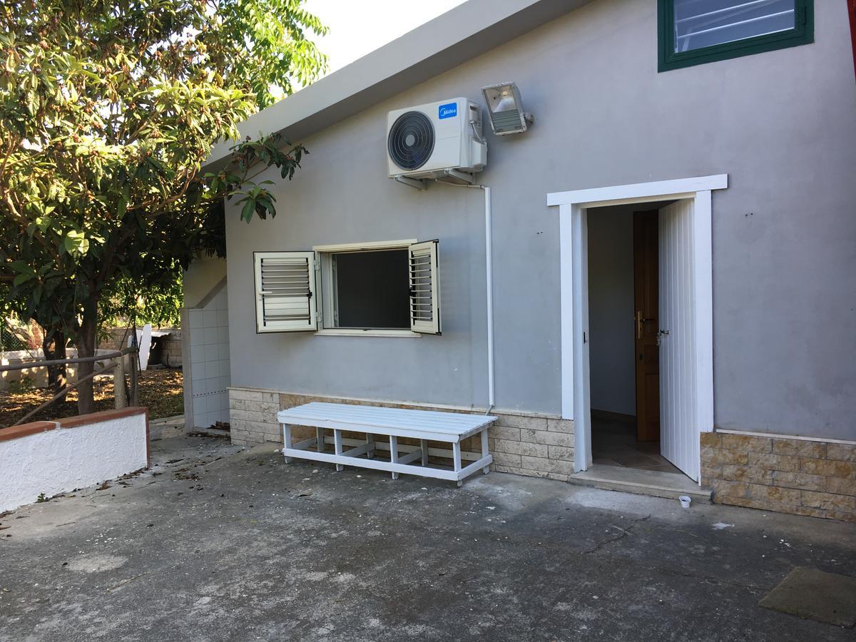 Villa Del Falso Pepe 아볼라 외부 사진
